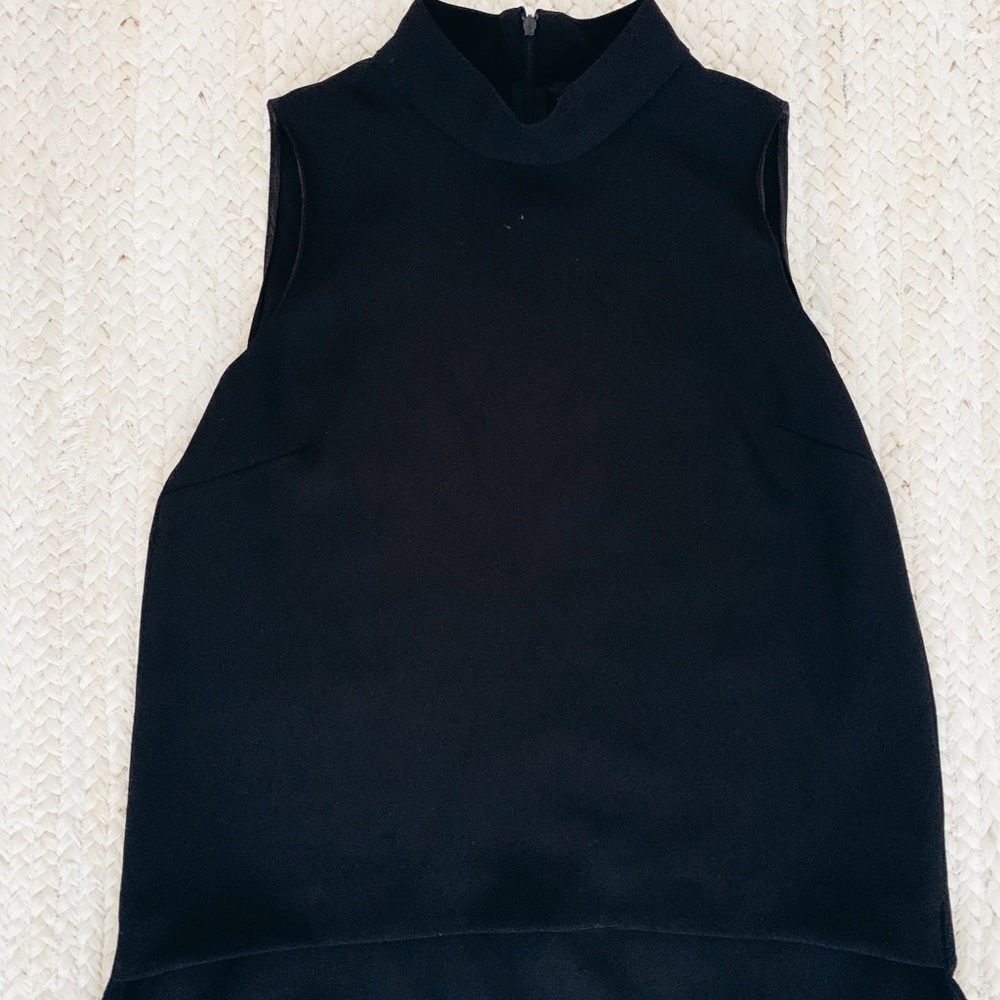 Sleeveless black top